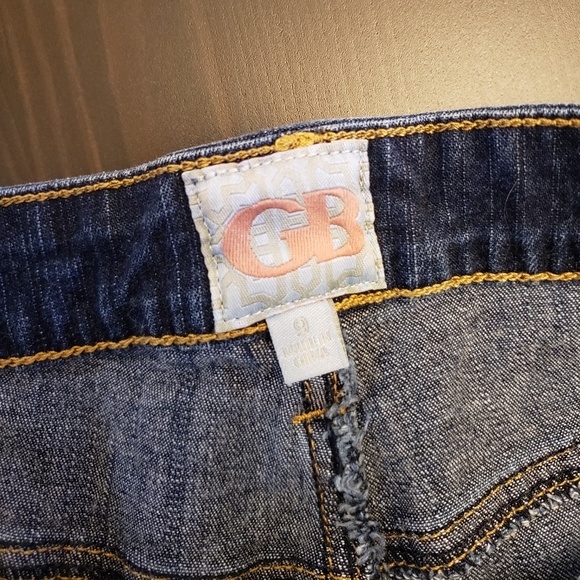 Gianni Bini jean shorts with crochet size 9 - Picture 3 of 4